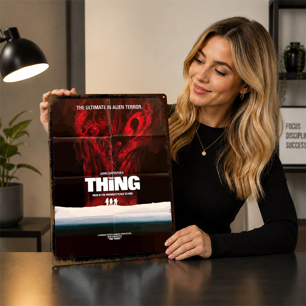The Thing Red Creature Silhoue - огляд і ціна Home Cinema Wall Ideas