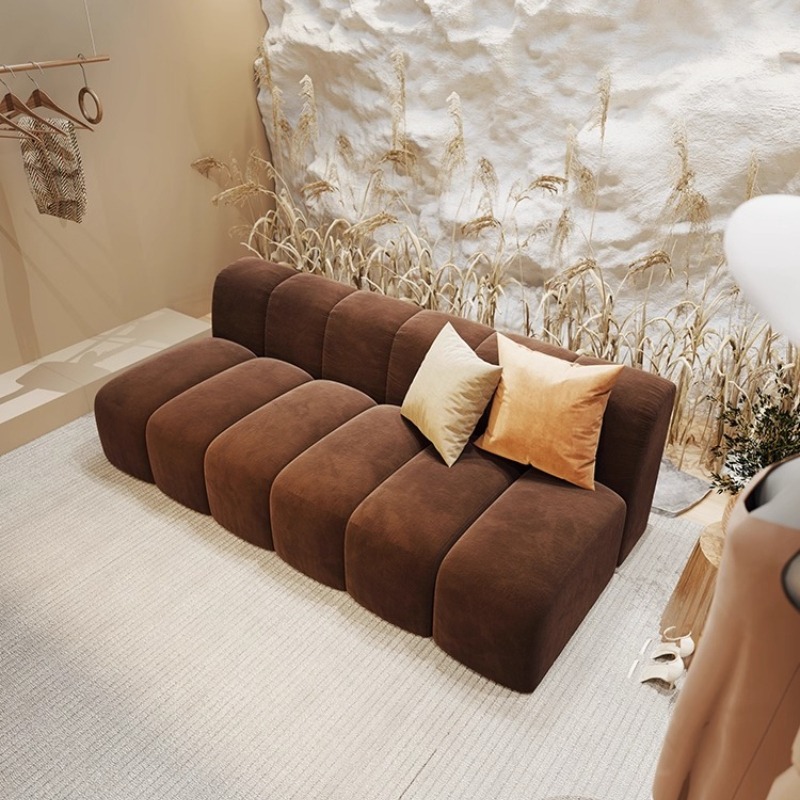 Comfortable Nordic Living Room - огляд і ціна Home Cinema Room Accessories
